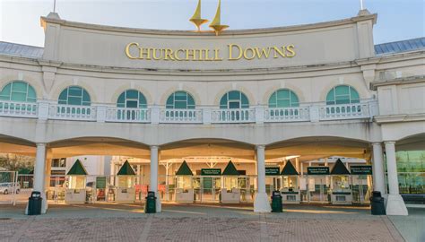 Hotels near Churchill Downs, Louisville .